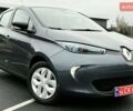 Серый Рено Зое, объемом двигателя 0 л и пробегом 62 тыс. км за 9500 $, фото 8 на Automoto.ua