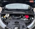 Серый Рено Зое, объемом двигателя 0 л и пробегом 80 тыс. км за 10500 $, фото 11 на Automoto.ua
