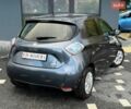 Серый Рено Зое, объемом двигателя 0 л и пробегом 155 тыс. км за 9999 $, фото 8 на Automoto.ua