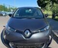 Серый Рено Зое, объемом двигателя 0 л и пробегом 159 тыс. км за 9800 $, фото 1 на Automoto.ua