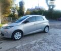 Серый Рено Зое, объемом двигателя 0 л и пробегом 310 тыс. км за 7500 $, фото 20 на Automoto.ua