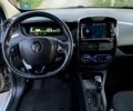 Серый Рено Зое, объемом двигателя 0 л и пробегом 162 тыс. км за 8900 $, фото 6 на Automoto.ua