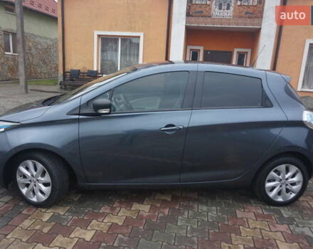 Серый Рено Зое, объемом двигателя 0 л и пробегом 182 тыс. км за 8200 $, фото 22 на Automoto.ua