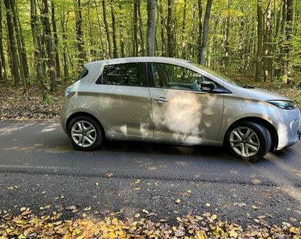 Сірий Рено Зое, об'ємом двигуна 0 л та пробігом 71 тис. км за 9600 $, фото 3 на Automoto.ua