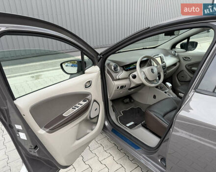 Сірий Рено Зое, об'ємом двигуна 0 л та пробігом 126 тис. км за 10499 $, фото 19 на Automoto.ua