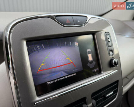 Сірий Рено Зое, об'ємом двигуна 0 л та пробігом 126 тис. км за 10499 $, фото 35 на Automoto.ua