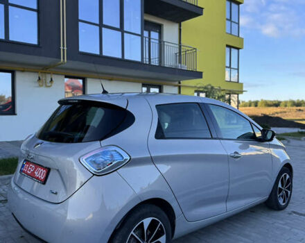 Рено Зое 2018 в Луцке на Automoto.ua Серый Рено Зое, объемом двигателя 0 л и пробегом 94 тыс. км за 9900 $, фото 4 на Automoto.ua