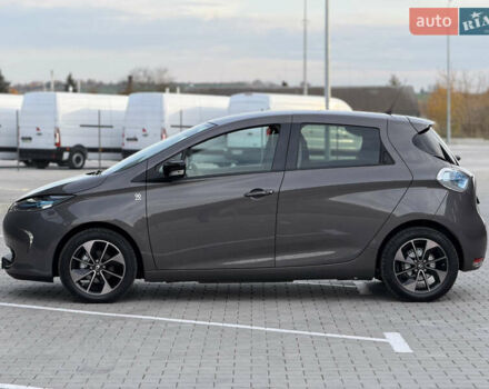 Сірий Рено Зое, об'ємом двигуна 0 л та пробігом 126 тис. км за 10499 $, фото 16 на Automoto.ua