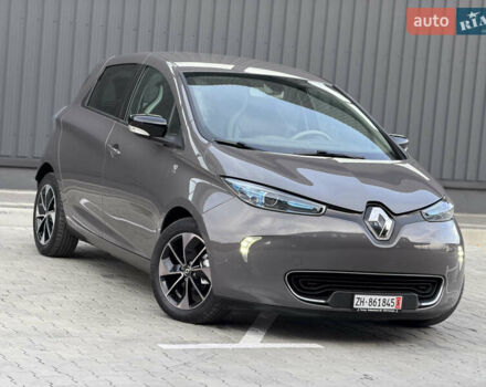 Сірий Рено Зое, об'ємом двигуна 0 л та пробігом 126 тис. км за 10499 $, фото 2 на Automoto.ua