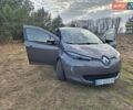 Серый Рено Зое, объемом двигателя 0 л и пробегом 149 тыс. км за 9950 $, фото 1 на Automoto.ua