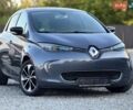 Серый Рено Зое, объемом двигателя 0 л и пробегом 122 тыс. км за 10299 $, фото 1 на Automoto.ua
