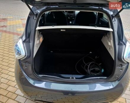 Сірий Рено Зое, об'ємом двигуна 0 л та пробігом 118 тис. км за 9200 $, фото 46 на Automoto.ua