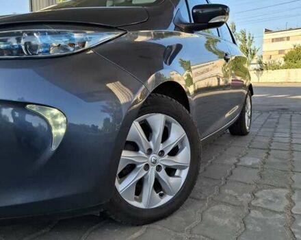 Сірий Рено Зое, об'ємом двигуна 0 л та пробігом 133 тис. км за 9299 $, фото 7 на Automoto.ua