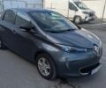 Серый Рено Зое, объемом двигателя 0 л и пробегом 114 тыс. км за 10400 $, фото 1 на Automoto.ua