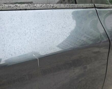 Серый Рено Зое, объемом двигателя 0 л и пробегом 57 тыс. км за 9500 $, фото 4 на Automoto.ua