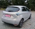 Серый Рено Зое, объемом двигателя 0 л и пробегом 64 тыс. км за 8700 $, фото 6 на Automoto.ua