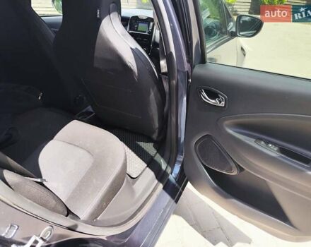 Сірий Рено Зое, об'ємом двигуна 0 л та пробігом 135 тис. км за 9800 $, фото 21 на Automoto.ua