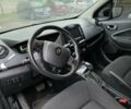 Серый Рено Зое, объемом двигателя 0 л и пробегом 57 тыс. км за 9500 $, фото 5 на Automoto.ua