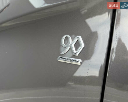 Сірий Рено Зое, об'ємом двигуна 0 л та пробігом 126 тис. км за 10499 $, фото 61 на Automoto.ua