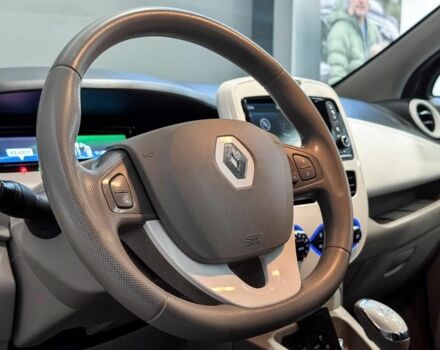 Сірий Рено Зое, об'ємом двигуна 0 л та пробігом 93 тис. км за 8900 $, фото 8 на Automoto.ua