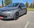 Серый Рено Зое, объемом двигателя 0 л и пробегом 105 тыс. км за 11999 $, фото 1 на Automoto.ua