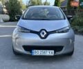 Серый Рено Зое, объемом двигателя 0 л и пробегом 95 тыс. км за 8800 $, фото 8 на Automoto.ua
