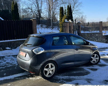 Серый Рено Зое, объемом двигателя 0 л и пробегом 117 тыс. км за 10399 $, фото 10 на Automoto.ua