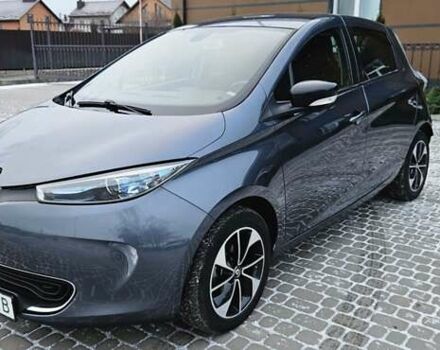 Серый Рено Зое, объемом двигателя 0 л и пробегом 91 тыс. км за 9999 $, фото 3 на Automoto.ua