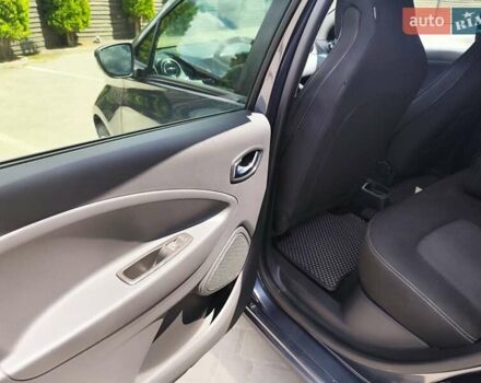 Сірий Рено Зое, об'ємом двигуна 0 л та пробігом 135 тис. км за 9800 $, фото 19 на Automoto.ua