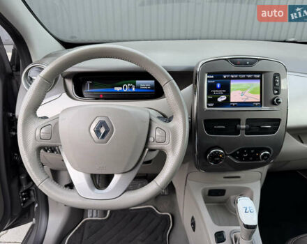 Рено Зое 2018 в Дубно на Automoto.ua Серый Рено Зое, объемом двигателя 0 л и пробегом 126 тыс. км за 10599 $, фото 27 на Automoto.ua