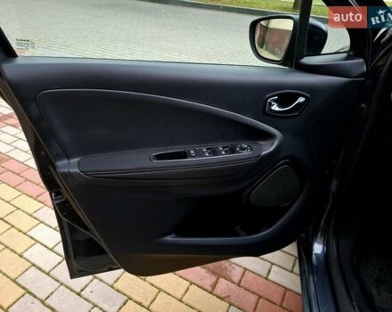 Сірий Рено Зое, об'ємом двигуна 0 л та пробігом 118 тис. км за 9200 $, фото 14 на Automoto.ua