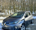 Серый Рено Зое, объемом двигателя 0 л и пробегом 117 тыс. км за 10399 $, фото 13 на Automoto.ua