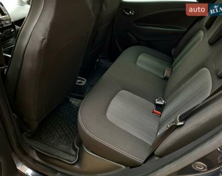Сірий Рено Зое, об'ємом двигуна 0 л та пробігом 118 тис. км за 9200 $, фото 22 на Automoto.ua