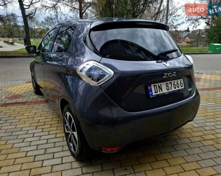 Сірий Рено Зое, об'ємом двигуна 0 л та пробігом 118 тис. км за 9200 $, фото 13 на Automoto.ua