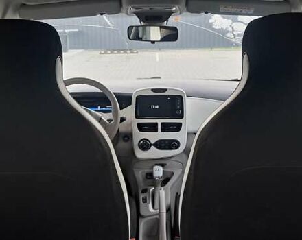 Сірий Рено Зое, об'ємом двигуна 0 л та пробігом 118 тис. км за 9200 $, фото 8 на Automoto.ua