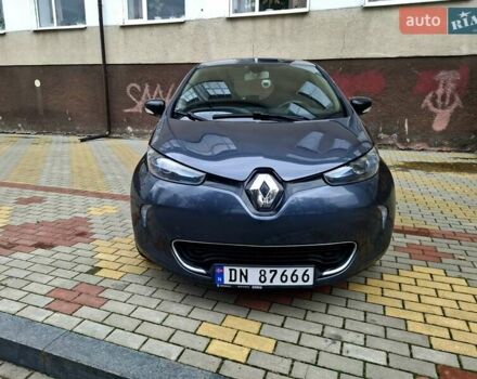 Сірий Рено Зое, об'ємом двигуна 0 л та пробігом 118 тис. км за 9200 $, фото 2 на Automoto.ua