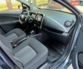 Серый Рено Зое, объемом двигателя 0 л и пробегом 107 тыс. км за 9650 $, фото 10 на Automoto.ua
