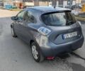 Серый Рено Зое, объемом двигателя 0 л и пробегом 114 тыс. км за 9300 $, фото 6 на Automoto.ua