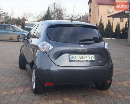 Серый Рено Зое, объемом двигателя 0 л и пробегом 54 тыс. км за 10777 $, фото 9 на Automoto.ua