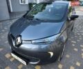 Серый Рено Зое, объемом двигателя 0 л и пробегом 113 тыс. км за 9700 $, фото 10 на Automoto.ua