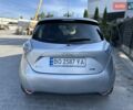 Серый Рено Зое, объемом двигателя 0 л и пробегом 95 тыс. км за 8800 $, фото 29 на Automoto.ua