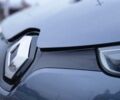 Серый Рено Зое, объемом двигателя 0 л и пробегом 91 тыс. км за 9999 $, фото 31 на Automoto.ua