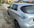 Серый Рено Зое, объемом двигателя 0 л и пробегом 77 тыс. км за 10500 $, фото 16 на Automoto.ua