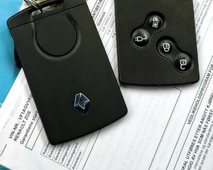 Сірий Рено Зое, об'ємом двигуна 0 л та пробігом 118 тис. км за 9200 $, фото 54 на Automoto.ua