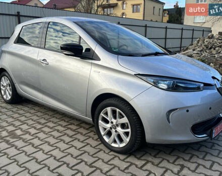Сірий Рено Зое, об'ємом двигуна 0 л та пробігом 72 тис. км за 10350 $, фото 3 на Automoto.ua