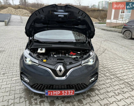 Сірий Рено Зое, об'ємом двигуна 0 л та пробігом 42 тис. км за 12950 $, фото 48 на Automoto.ua