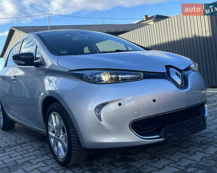 Сірий Рено Зое, об'ємом двигуна 0 л та пробігом 72 тис. км за 10350 $, фото 12 на Automoto.ua