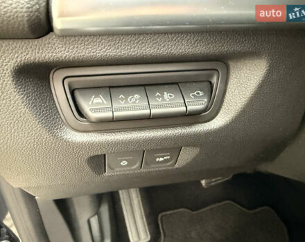 Сірий Рено Зое, об'ємом двигуна 0 л та пробігом 42 тис. км за 12950 $, фото 28 на Automoto.ua