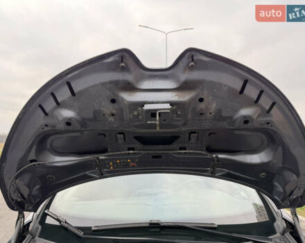 Сірий Рено Зое, об'ємом двигуна 0 л та пробігом 55 тис. км за 11999 $, фото 76 на Automoto.ua