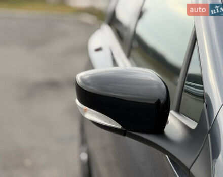 Сірий Рено Зое, об'ємом двигуна 0 л та пробігом 55 тис. км за 11999 $, фото 29 на Automoto.ua